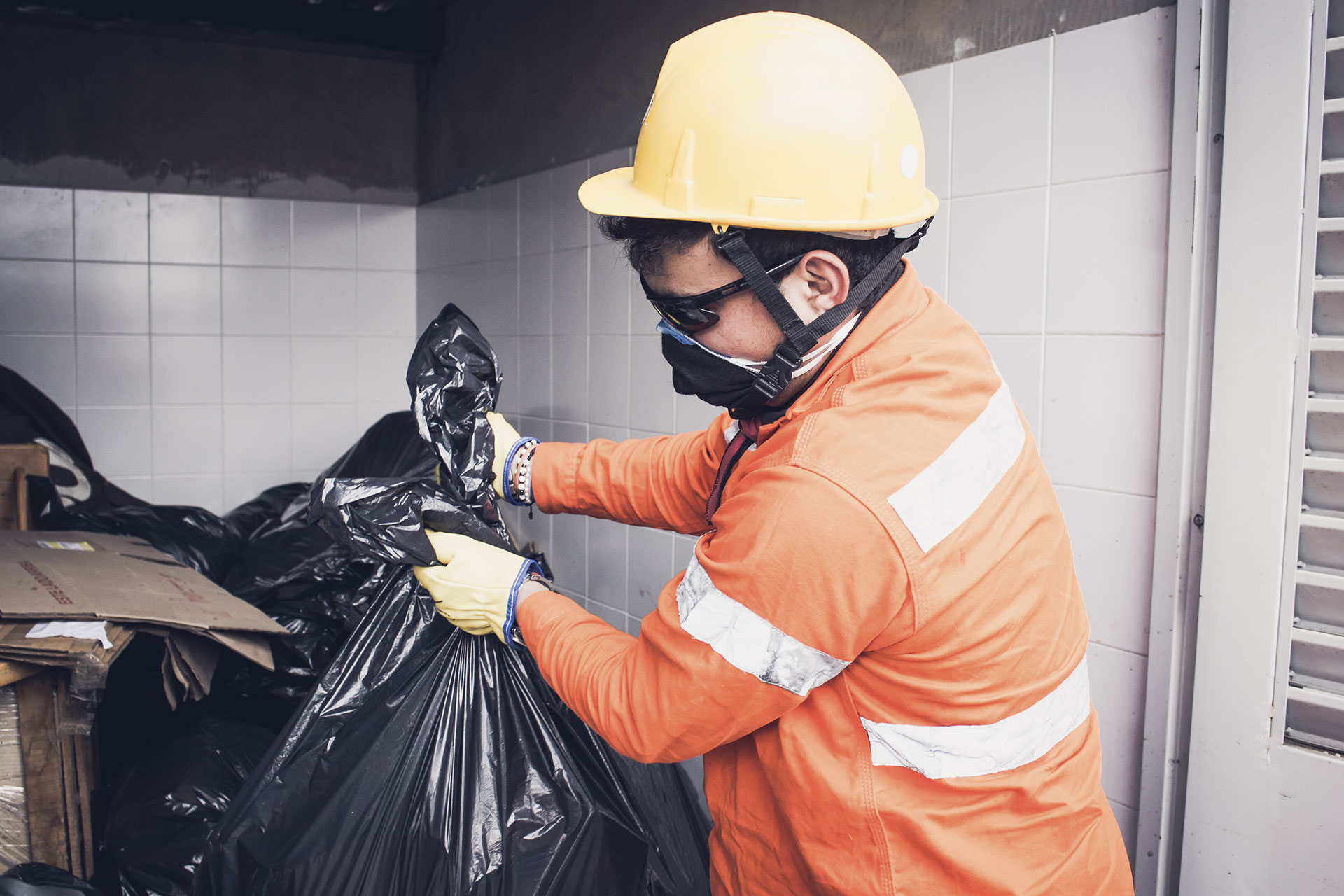 servicio-publico-ecoservicios-residuos-aseo-5